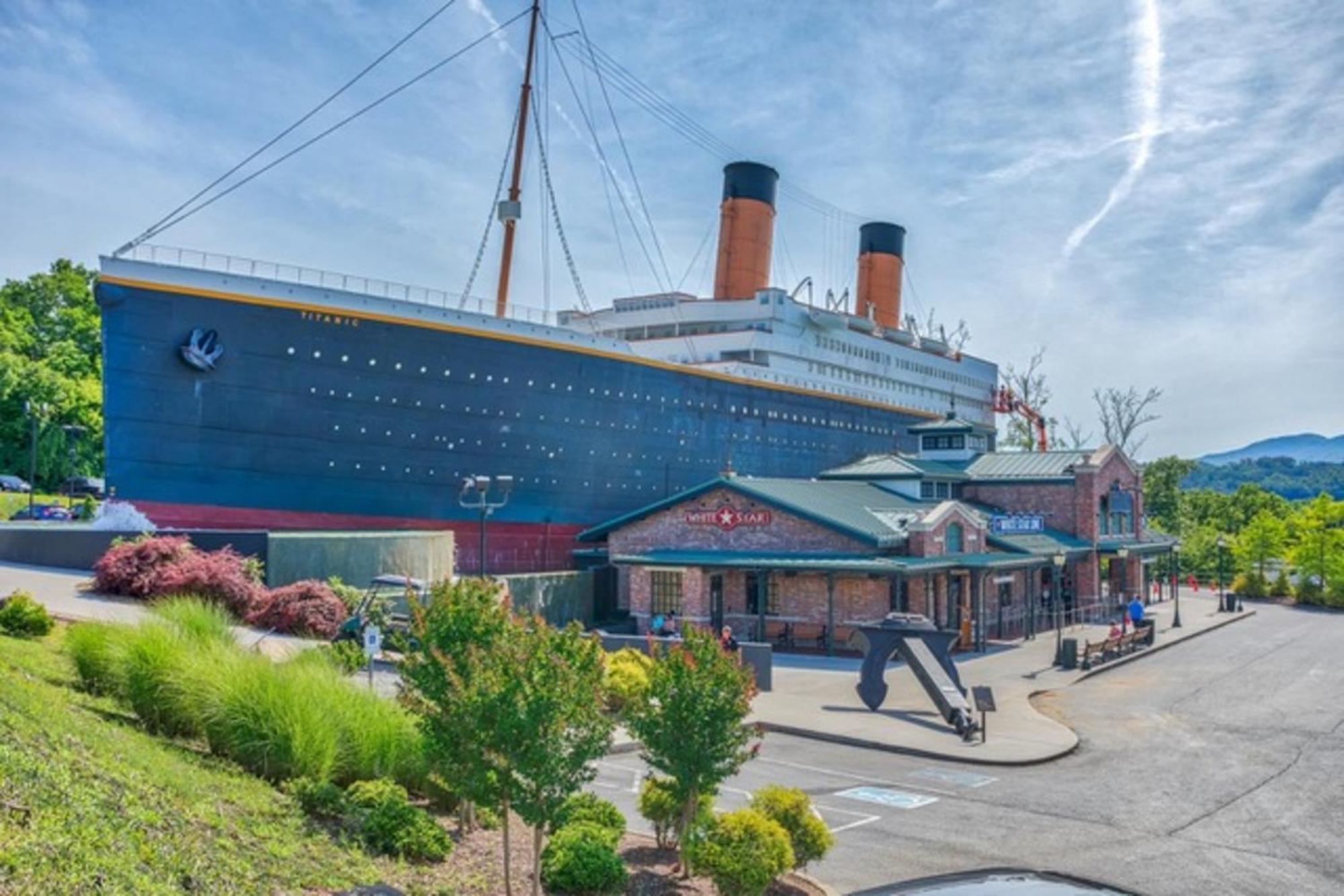 Location, Location, Location! Villa Pigeon Forge Dış mekan fotoğraf