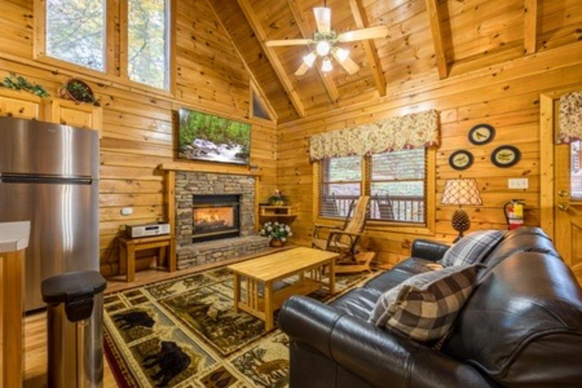 Location, Location, Location! Villa Pigeon Forge Dış mekan fotoğraf